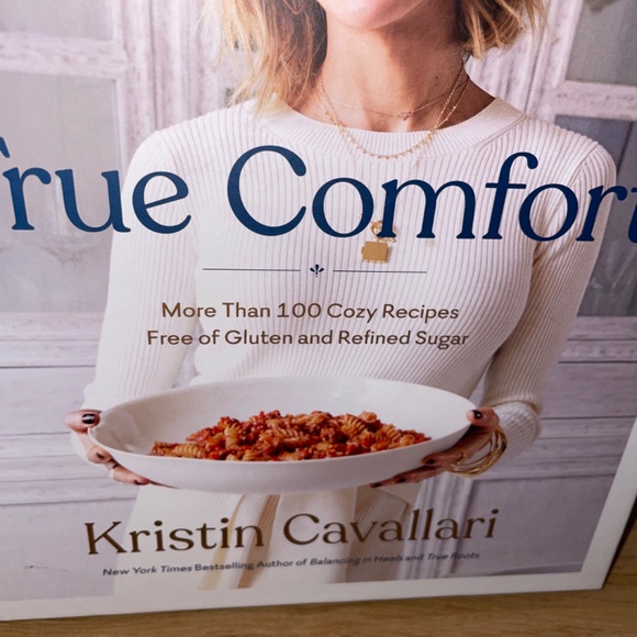 True Comfort: More Than 100 Cozy Recipes Free of Gluten and Refined Sugar - Picture 3 of 9